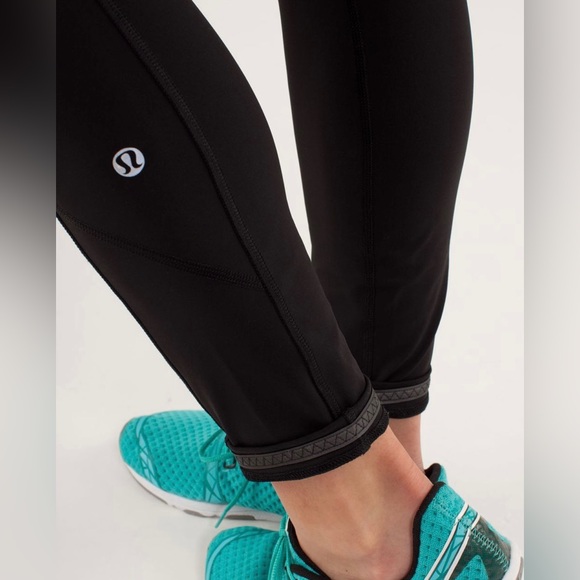 Lululemon Run: Ice Queen 7/8 Tight Black Size 4 - Picture 7 of 12
